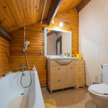 Inviting In Miremont With Garden Holiday home